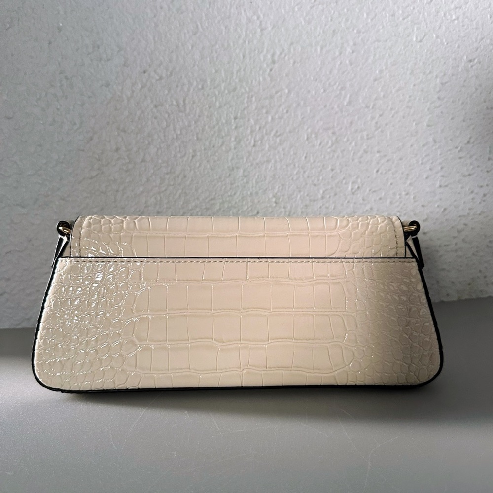 NWT‎ MICHAEL MICHAEL KORS KATYA MEDIUM FLAP CROSSBODY CROC-EMBOSSED LIGHT CREAM - Picture 4 of 12